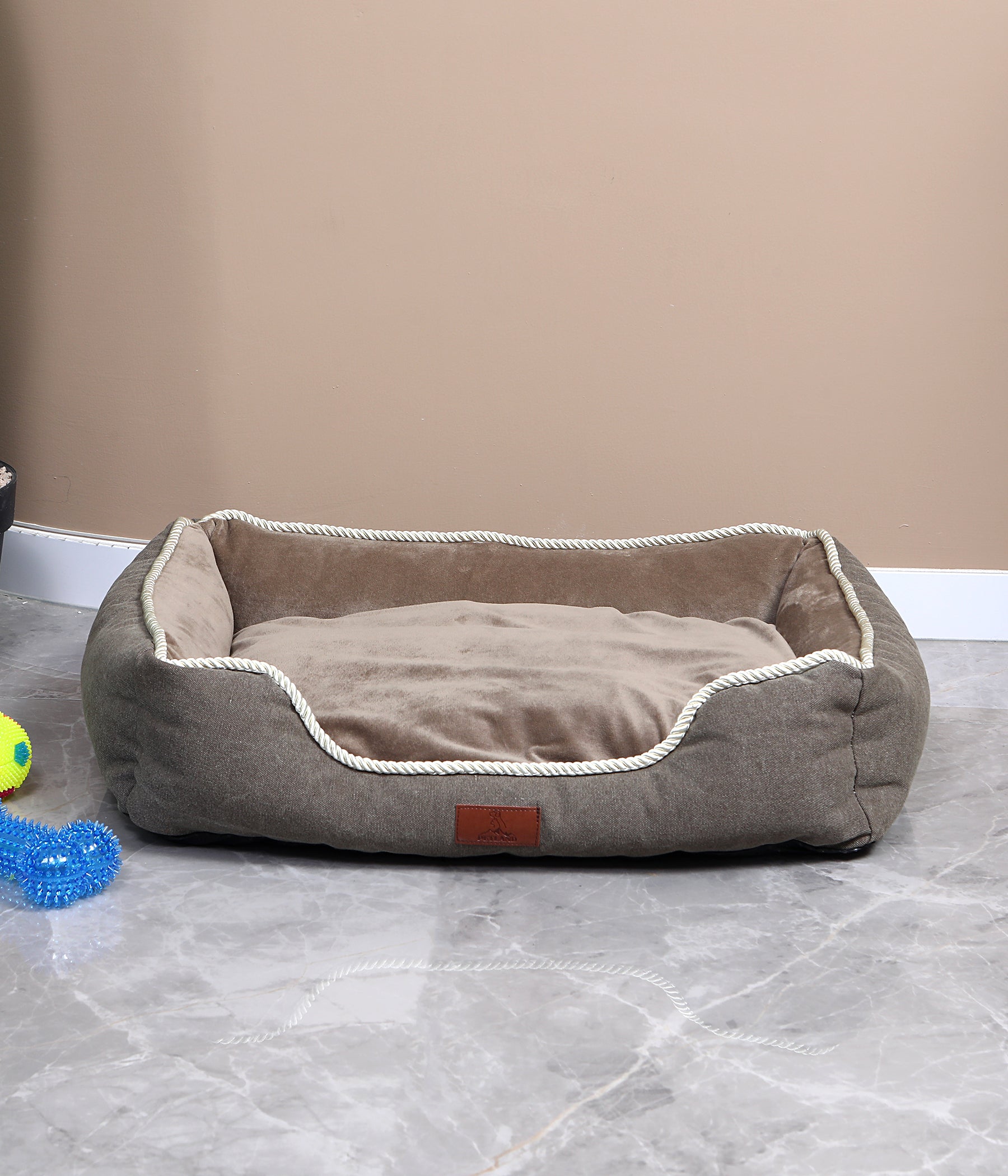 Letto Cuccia  con Cuscino Rimovibile