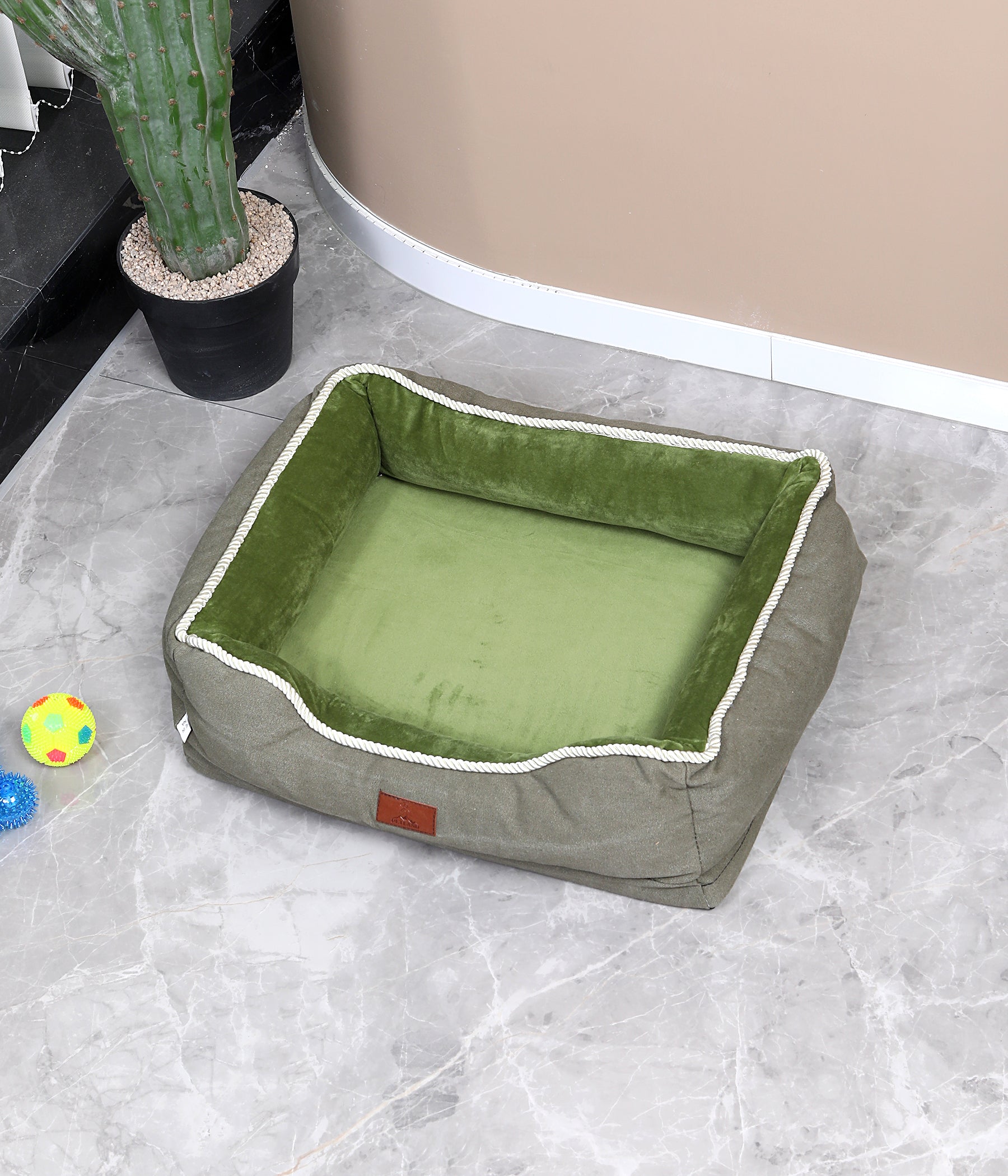 Letto Cuccia  con Cuscino Rimovibile